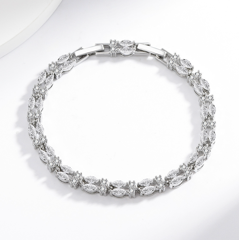 Fashionable Diamond Crystal Zircon Bracelet for Women