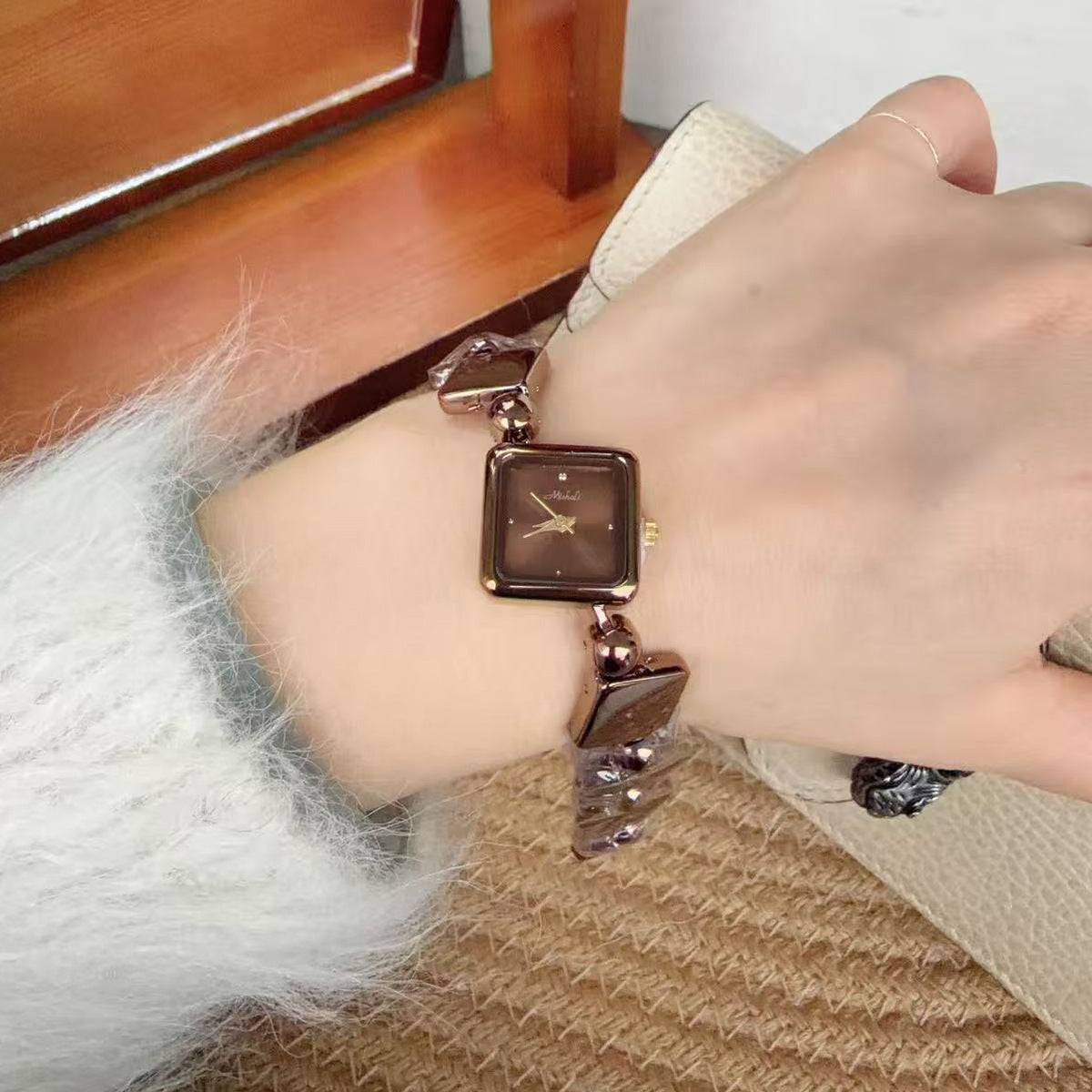 Mishali 25117 Luxury Jewelry Bracelet Watch for Women